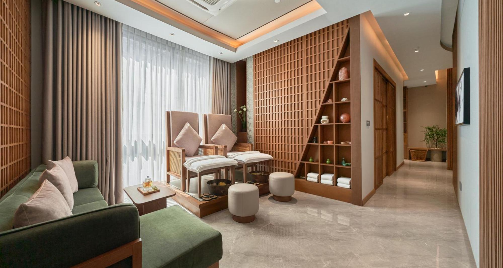 Luxcity Hotel & Apartment Phnom Penh Esterno foto