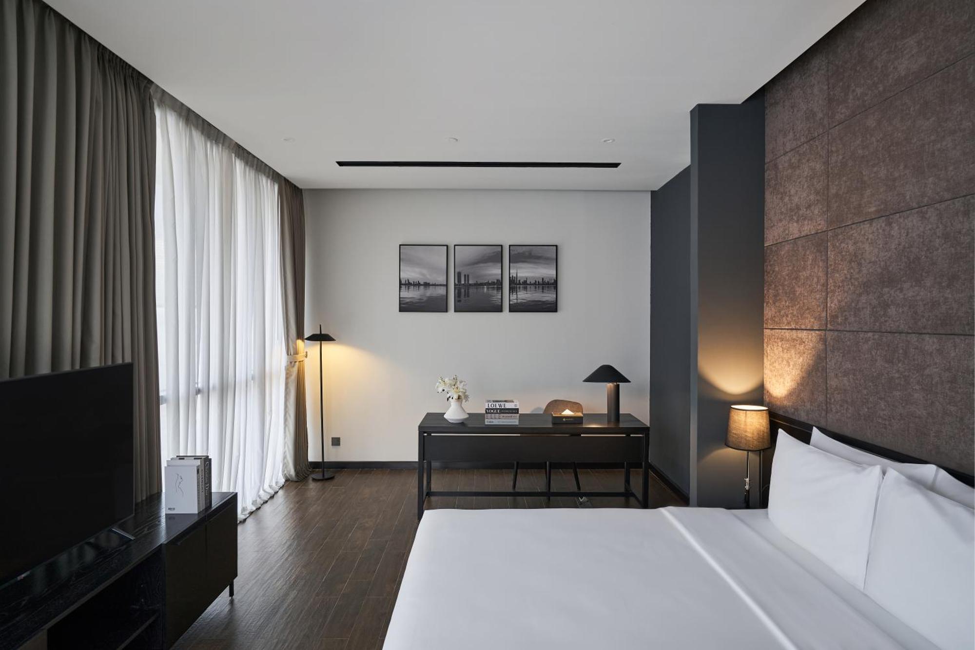 Luxcity Hotel & Apartment Phnom Penh Esterno foto
