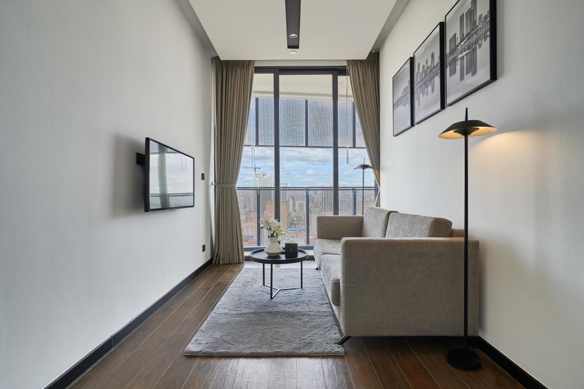 Luxcity Hotel & Apartment Phnom Penh Esterno foto